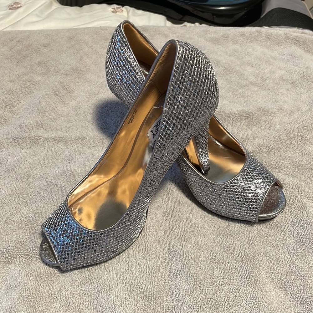 Womens silver heels